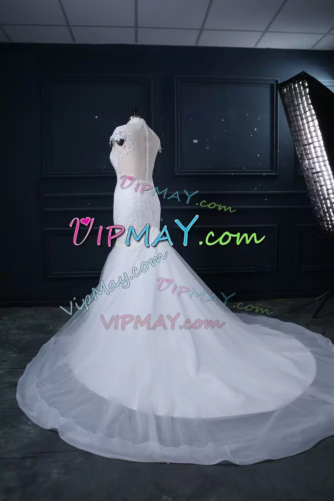White Clasp Handle High-neck Lace Wedding Gowns Tulle Cap Sleeves Court Train