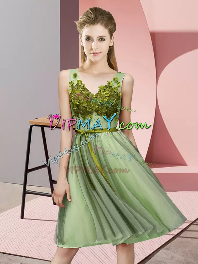 Tulle V-neck Sleeveless Lace Up Appliques Bridesmaid Dresses in Yellow Green