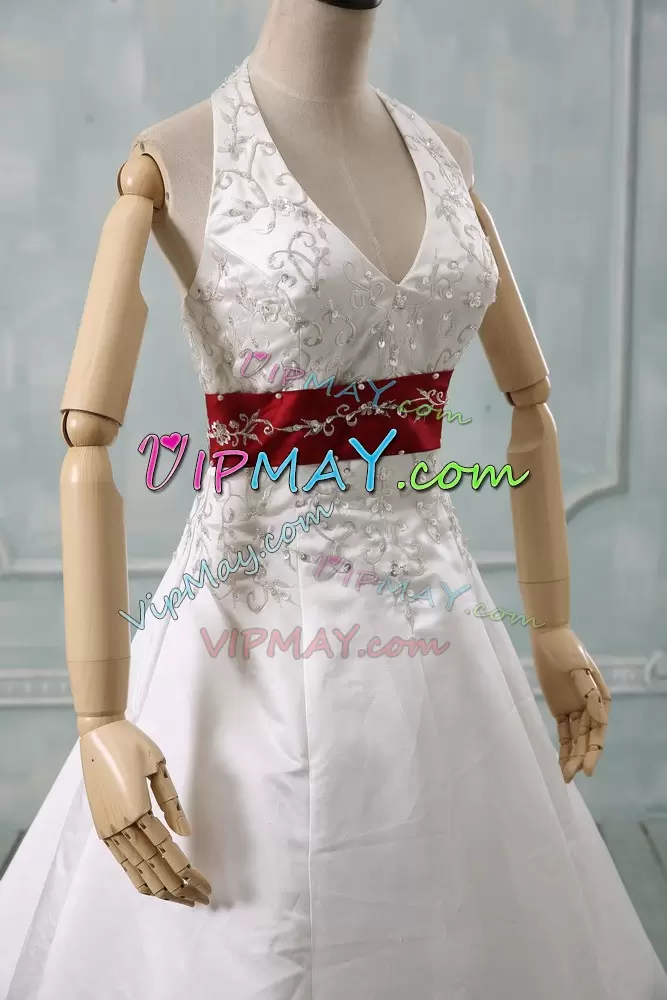 Modern White Ball Gowns Beading and Embroidery Wedding Dress Lace Up Satin Sleeveless