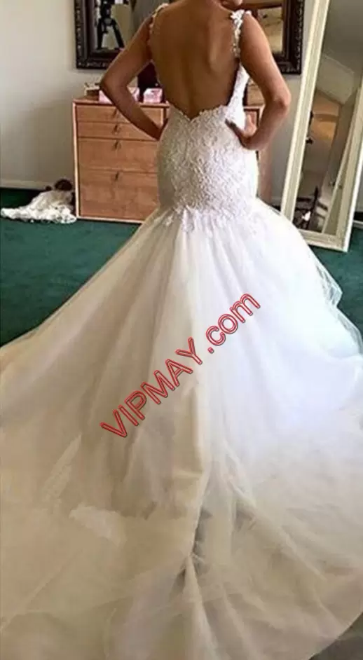 Backless Wedding Dress White for Beach and Wedding Party with Lace Court Train