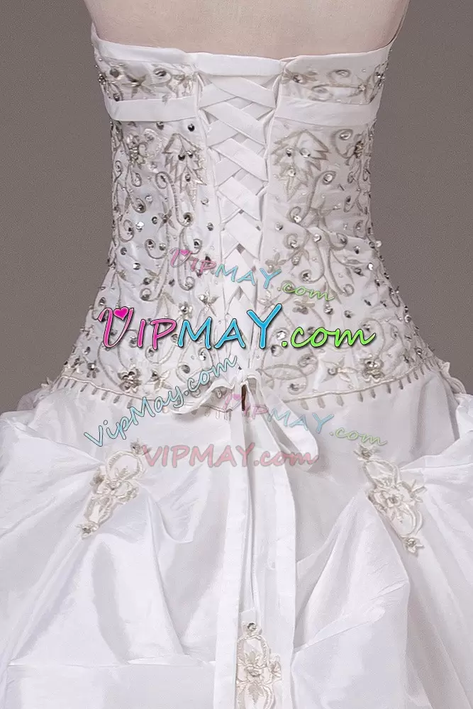 Ball Gowns Sleeveless White Wedding Dress Brush Train Lace Up