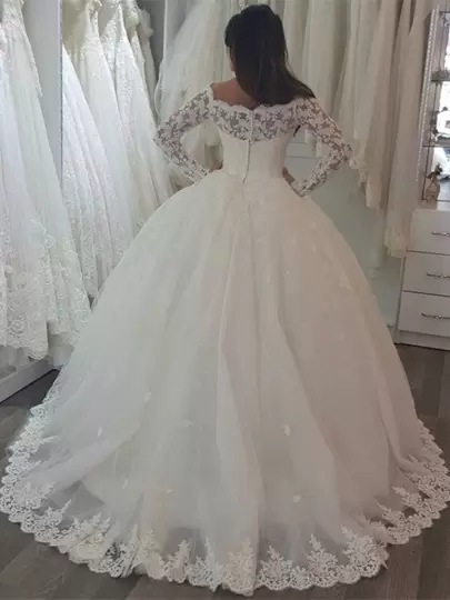 Fantastic White Off The Shoulder Zipper Appliques Wedding Gowns Sweep Train Long Sleeves