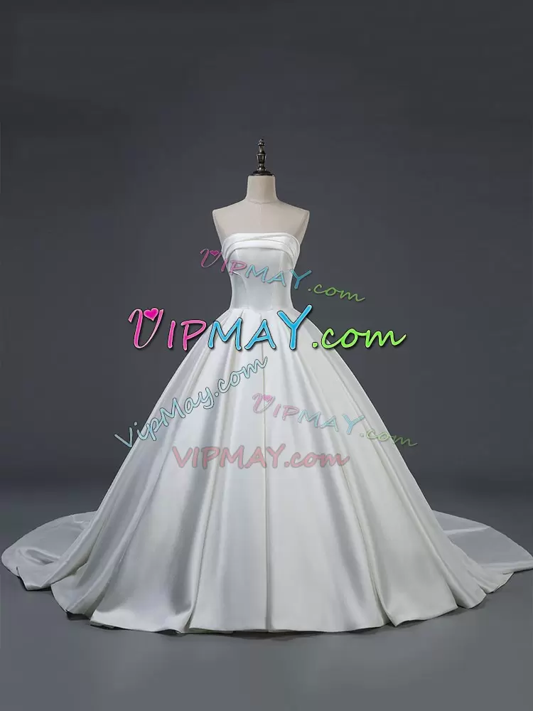 Luxury Satin Sleeveless Wedding Gowns Court Train and Ruching