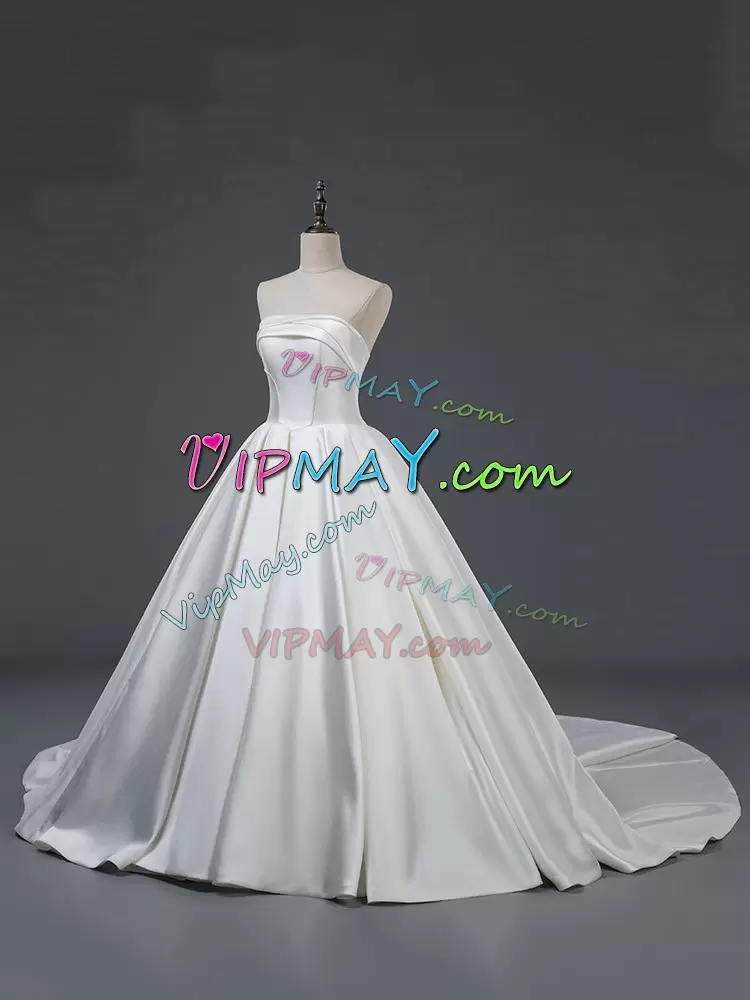 Luxury Satin Sleeveless Wedding Gowns Court Train and Ruching