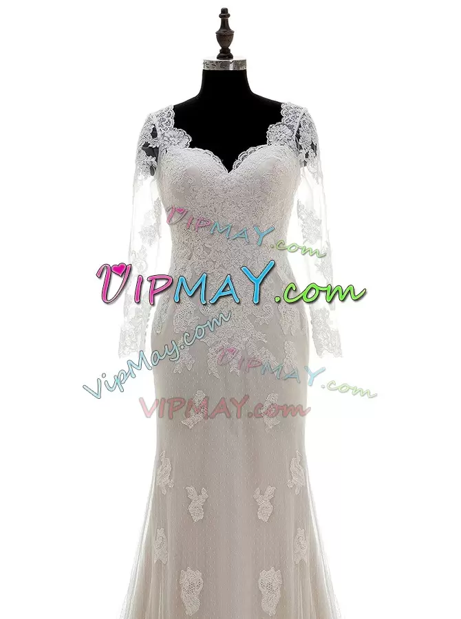 Lace and Appliques Wedding Dress White Clasp Handle 3 4 Length Sleeve With Train Court Train