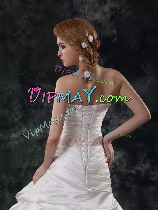 Sweet Taffeta Sweetheart Sleeveless Court Train Lace Up Beading and Ruching Celebrity Style Dress in White