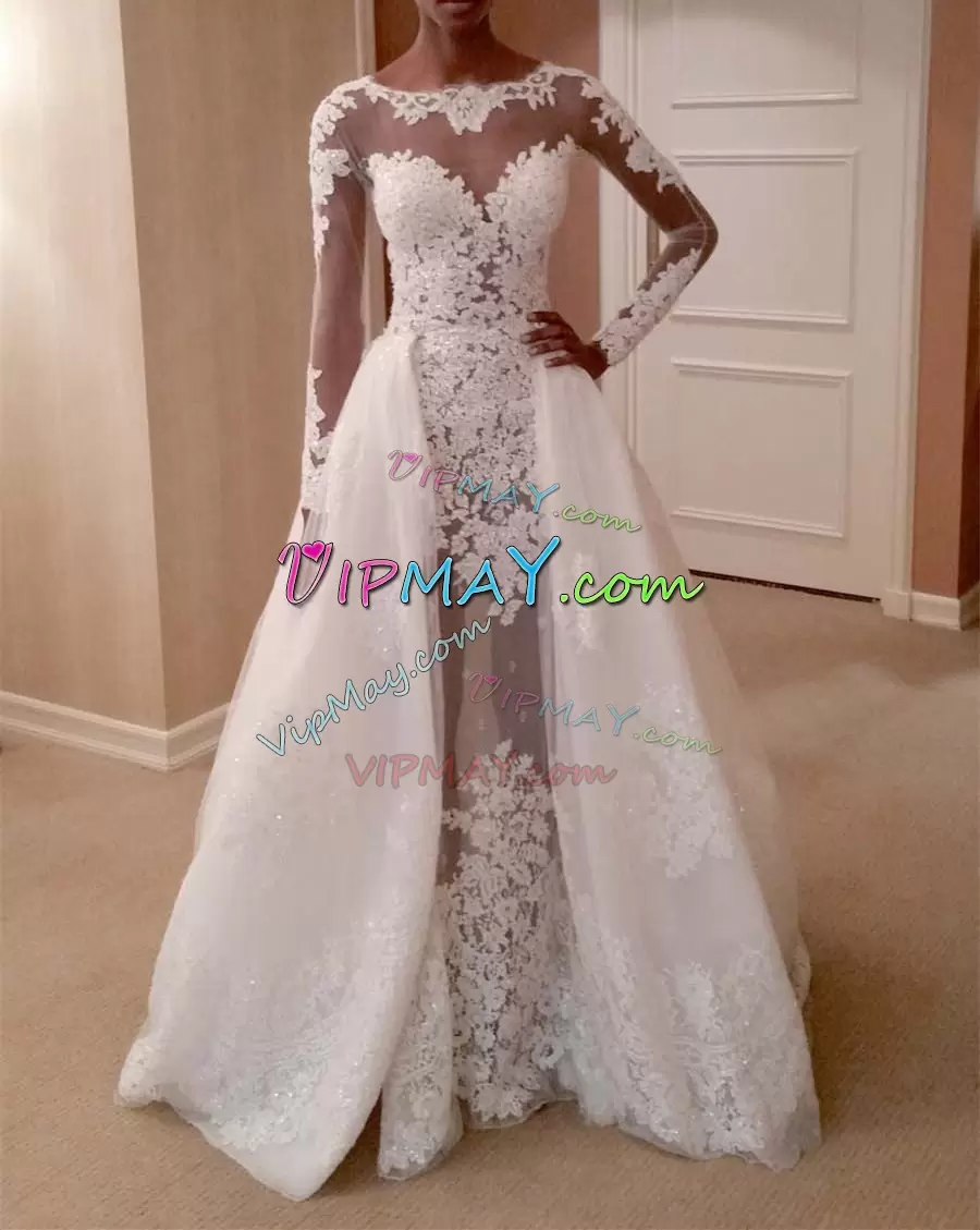 Best Selling White Scoop Neckline Lace and Appliques Wedding Dresses Long Sleeves Lace Up