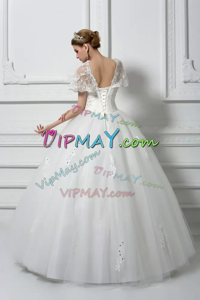 Great White Ball Gowns Beading and Appliques Wedding Gown Lace Up Tulle Short Sleeves Floor Length