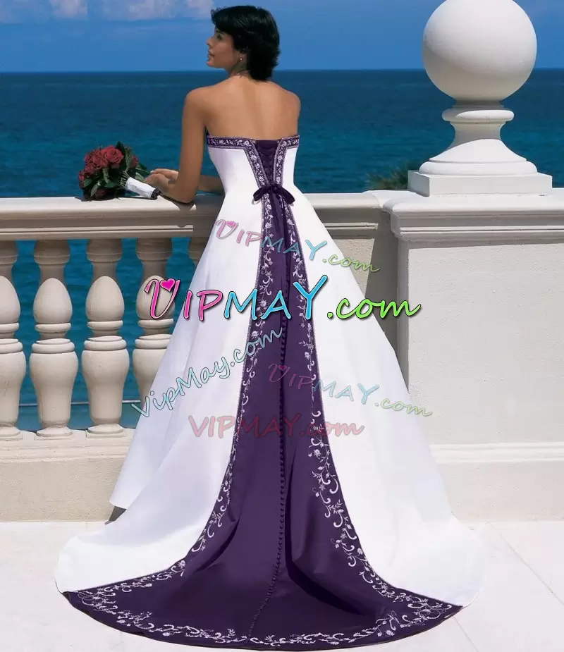 two tone wedding gown,royal blue and white plus size wedding dress,wedding dress with colored embroidery,from china free shipping wedding dress,wedding dress with blue train,wedding dress with train,color embroidered wedding dress,vintage satin wedding gowns,