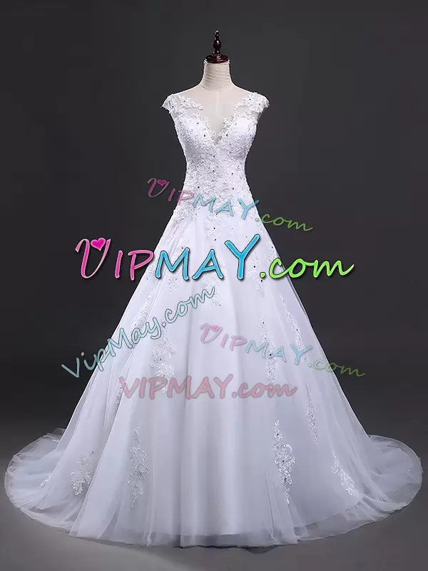 Classical Scoop Sleeveless Wedding Dress With Train Court Train Lace and Appliques White Tulle