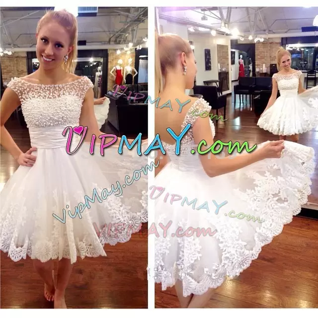 Elegant White A-line Lace and Appliques Bridal Gown Zipper Tulle Cap Sleeves Mini Length