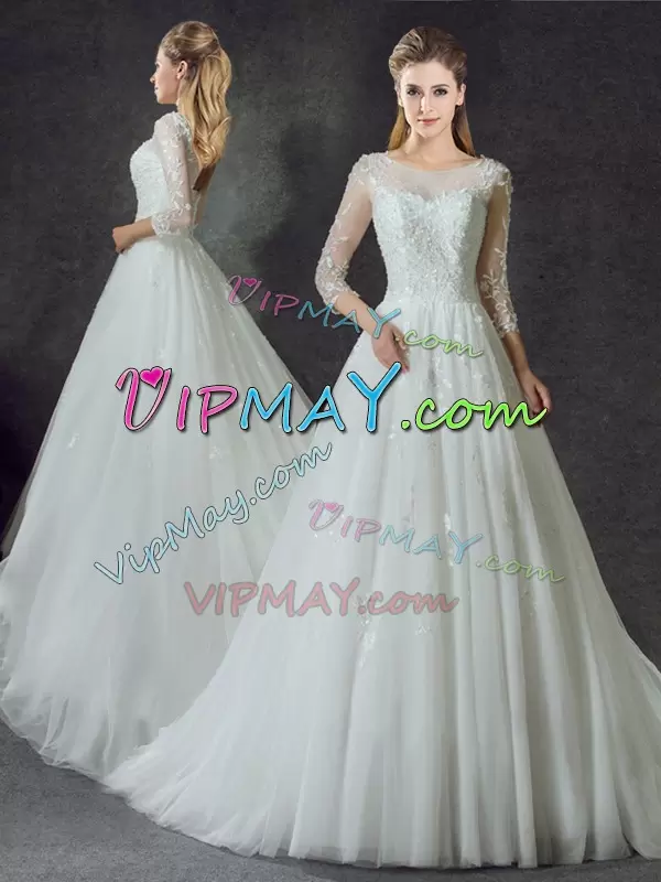 3 4 Length Sleeve Lace Lace Up Bridal Gown with White Court Train