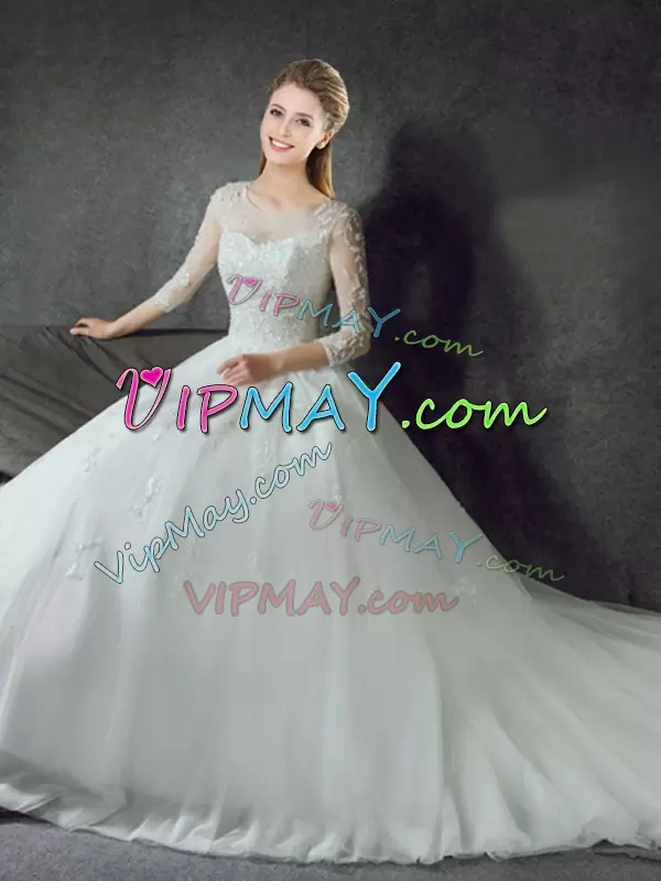 3 4 Length Sleeve Lace Lace Up Bridal Gown with White Court Train