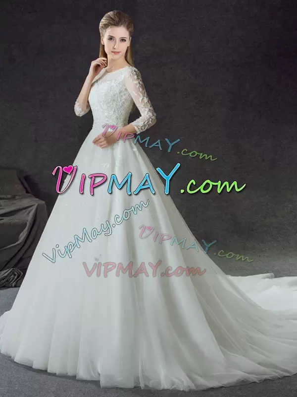 3 4 Length Sleeve Lace Lace Up Bridal Gown with White Court Train