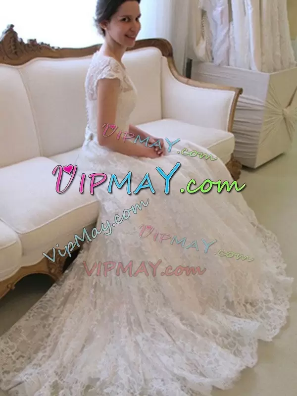 Deluxe White Wedding Gowns Wedding Party with Lace Scoop Cap Sleeves Brush Train Clasp Handle