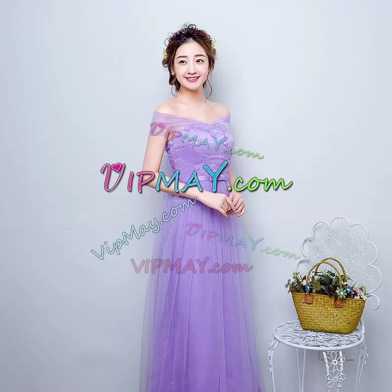 Hot Selling Floor Length A-line Sleeveless Lavender Bridesmaids Dress Lace Up