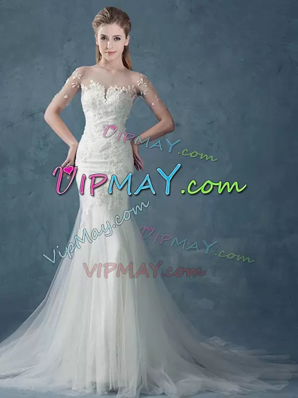 Scoop Half Sleeves Tulle Wedding Gowns Appliques Brush Train Lace Up