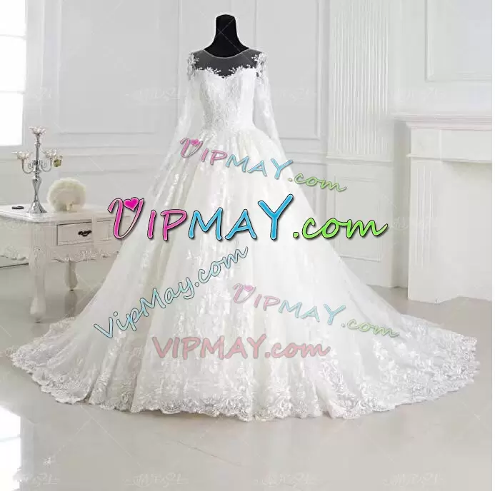 Fashion White Ball Gowns Appliques Wedding Gowns Clasp Handle Lace Long Sleeves With Train