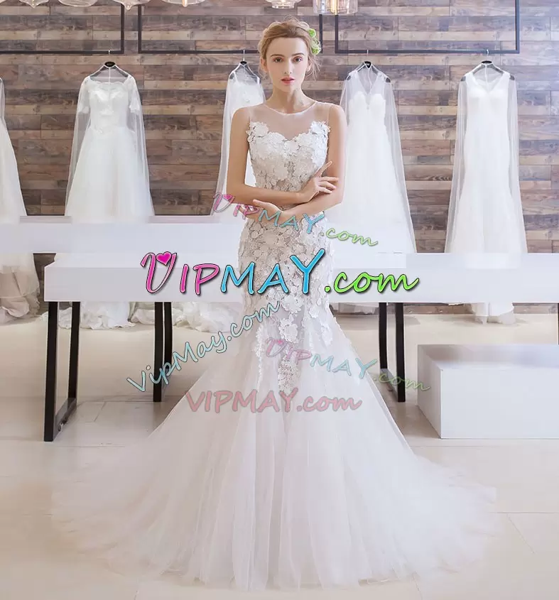 Sweet Tulle Sleeveless Wedding Dress Court Train and Appliques