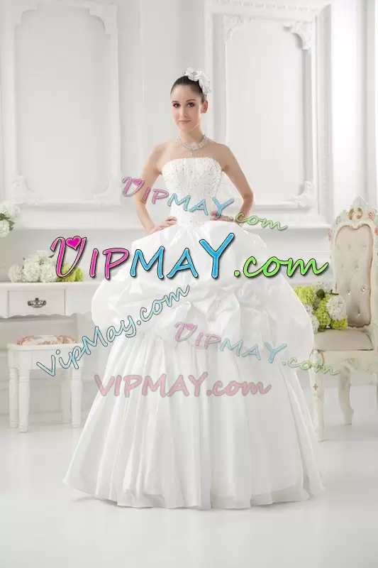 Custom Made White Lace Up Celeb Inspired Gowns Beading and Pick Ups Sleeveless Floor Length