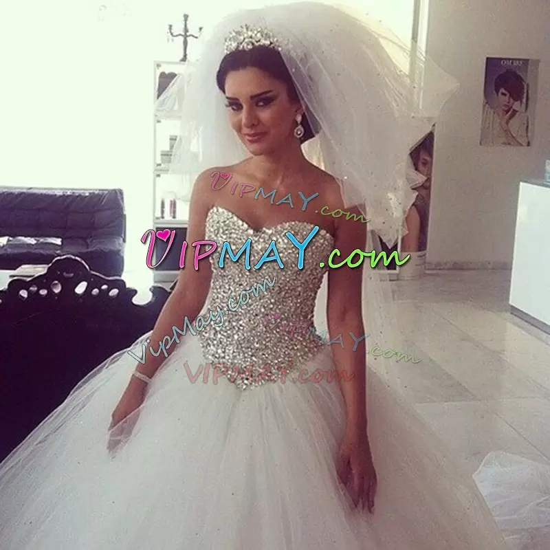 Sleeveless Sweetheart Beading and Sequins Lace Up Wedding Dress