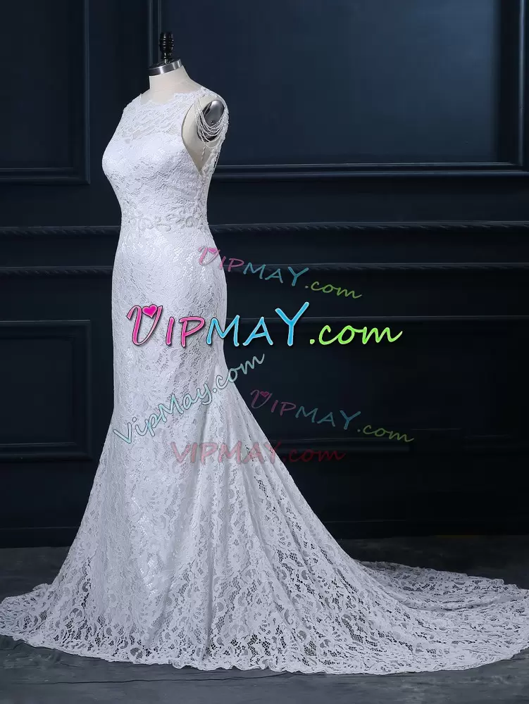 Amazing Scoop Sleeveless Wedding Gown Brush Train Lace White Lace