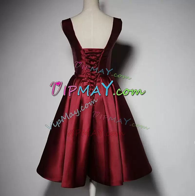 Adorable Knee Length A-line Sleeveless Wine Red Bridesmaids Dress Lace Up