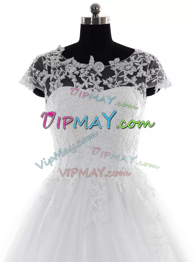 Captivating White Ball Gowns Tulle and Lace Scoop Short Sleeves Lace and Appliques With Train Clasp Handle Wedding Gown Brush Train