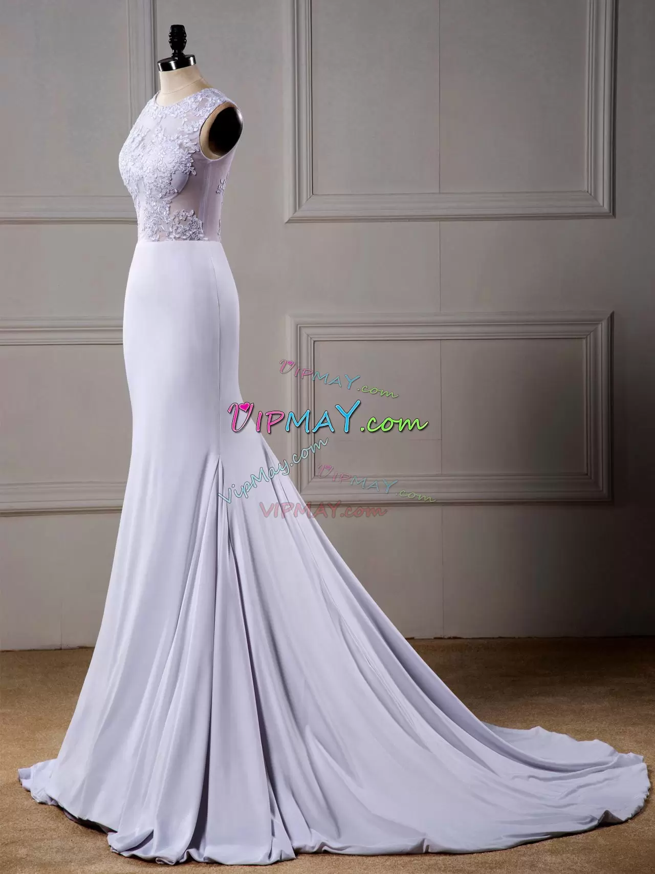 Sleeveless Scoop Court Train Appliques Lace Up Wedding Gown