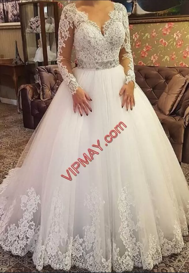 Excellent White Long Sleeves Lace and Appliques Lace Up Wedding Gowns V-neck