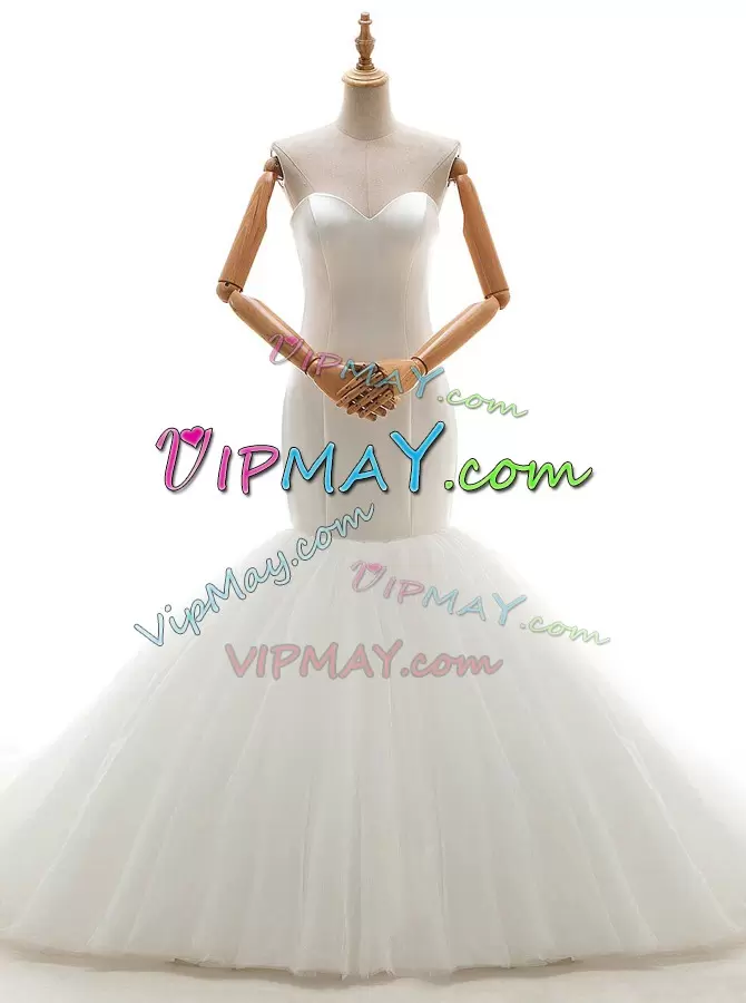 With Train White Wedding Dress Sweetheart Sleeveless Brush Train Lace Up