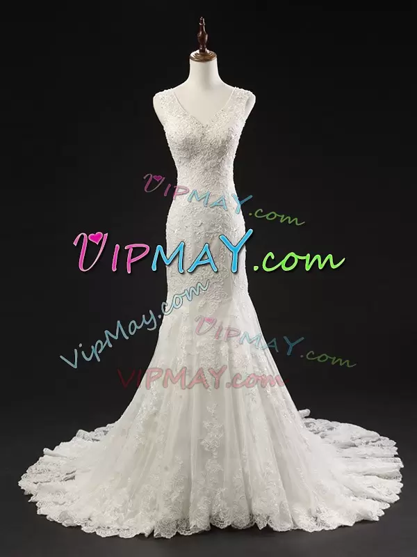 Artistic White V-neck Neckline Lace and Appliques Bridal Gown Sleeveless Clasp Handle