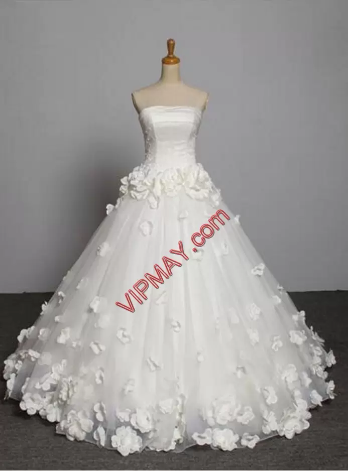 White Lace Up Wedding Gowns Hand Made Flower Sleeveless Floor Length