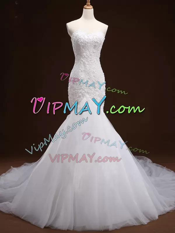 Glittering Sleeveless With Train Beading and Appliques Lace Up Wedding Dress with White Chapel Train