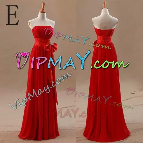 Red Halter Top Neckline Beading and Lace Quinceanera Court Dresses Sleeveless Lace Up