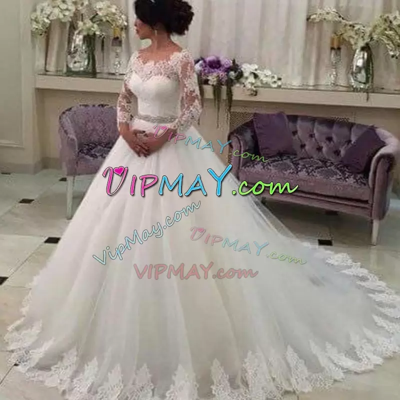 Sweep Train A-line Wedding Gowns White Scalloped Tulle 3 4 Length Sleeve Lace Up