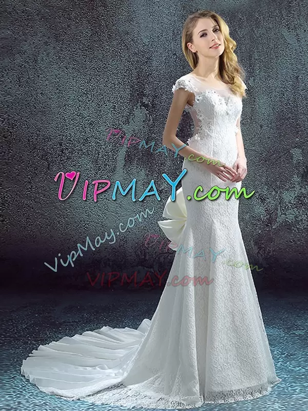 Great White Short Sleeves With Train Lace and Bowknot and Pleated Zipper Red Carpet Gowns Scoop