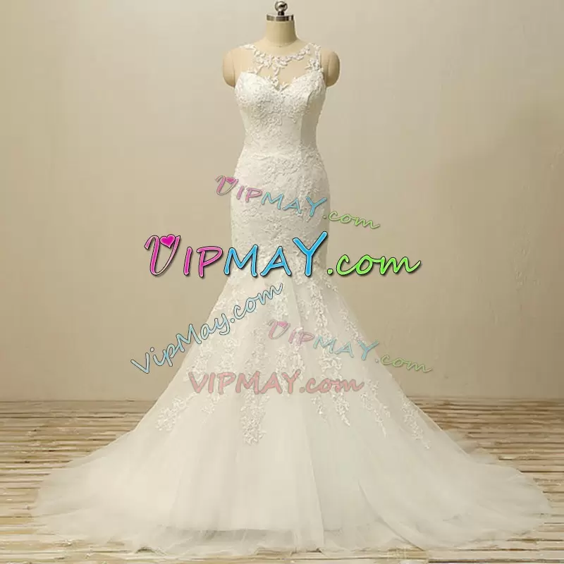 Clearance Scoop Sleeveless Wedding Dress With Train Sweep Train Appliques White Tulle