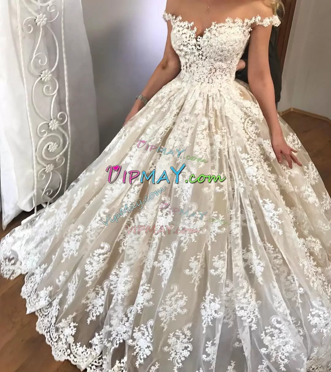 Sophisticated Champagne Ball Gowns Tulle Off The Shoulder Sleeveless Appliques Lace Up Wedding Gowns Sweep Train