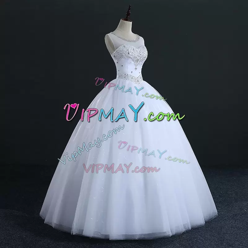 Tulle Sweetheart Sleeveless Lace Up Beading Wedding Dresses in White