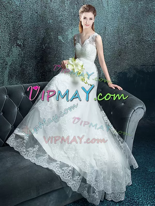 Tulle V-neck Sleeveless Brush Train Lace Up Lace and Appliques Wedding Dresses in White