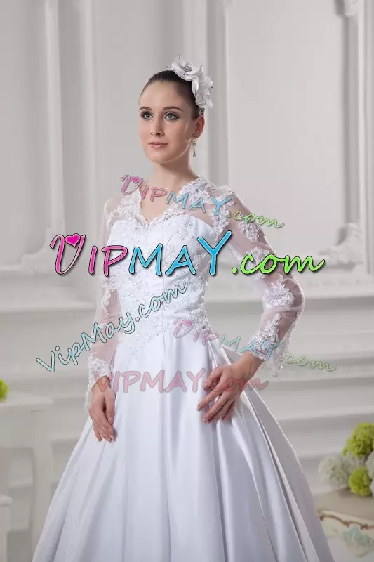 Flare White A-line Scalloped Long Sleeves Satin Court Train Zipper Lace Wedding Gowns