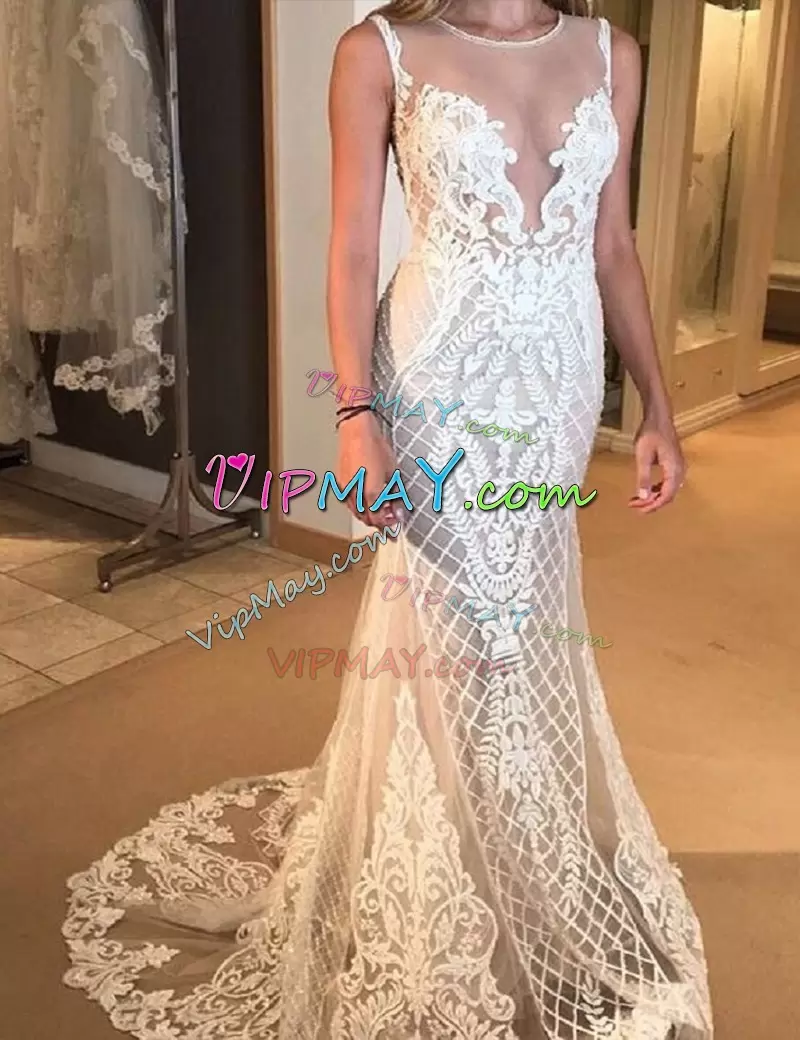 Lace Scoop Sleeveless Court Train Zipper Lace Bridal Gown in White