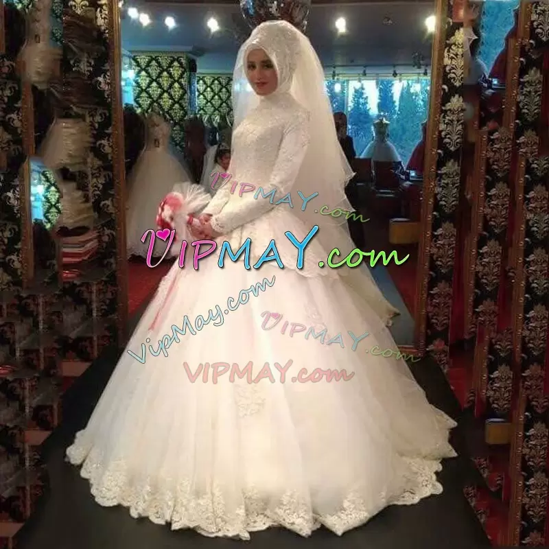 Lovely Long Sleeves High-neck Lace Up Floor Length Lace Wedding Dress High-neck