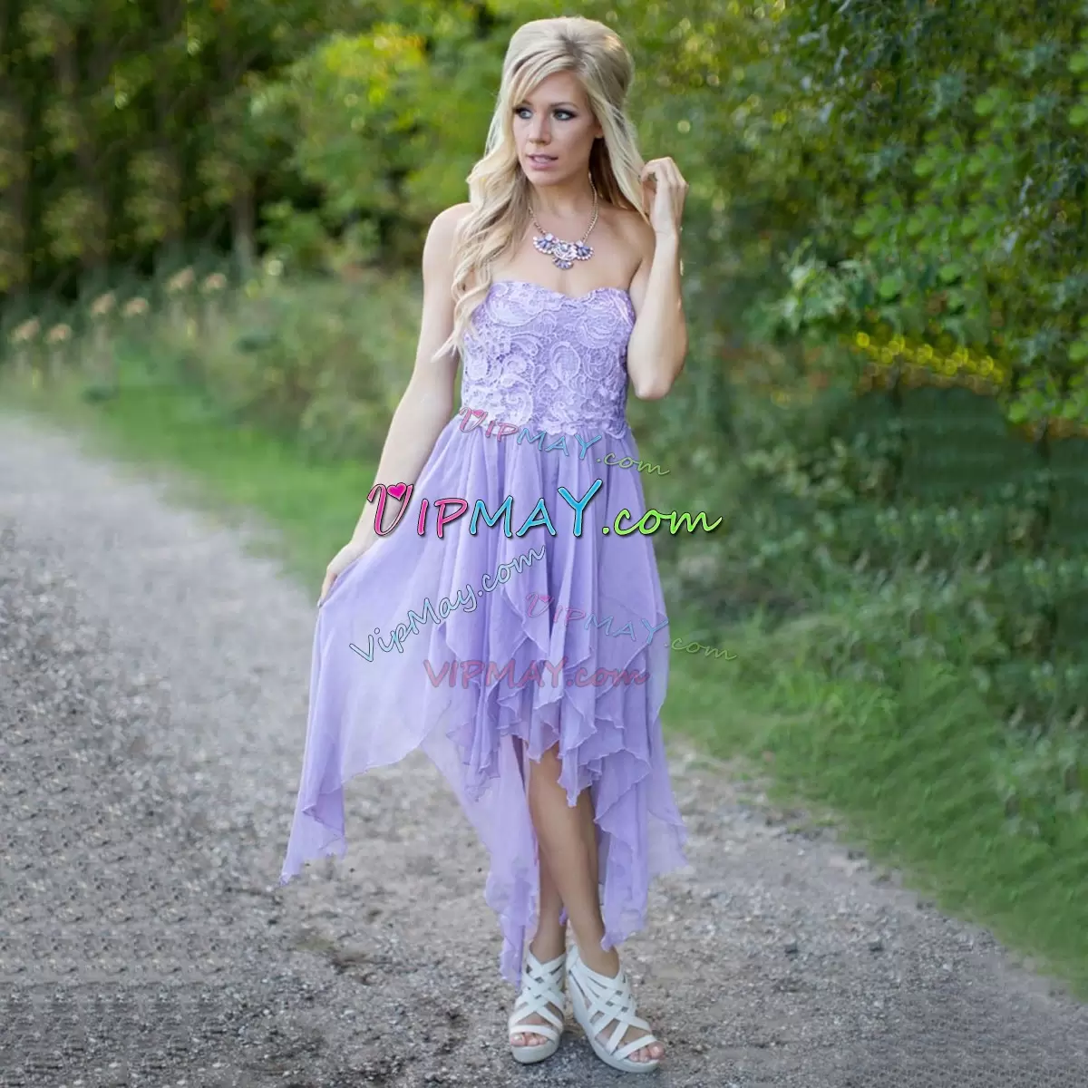 Sleeveless Chiffon and Lace High Low Zipper Bridesmaid Dress in Lilac with Lace