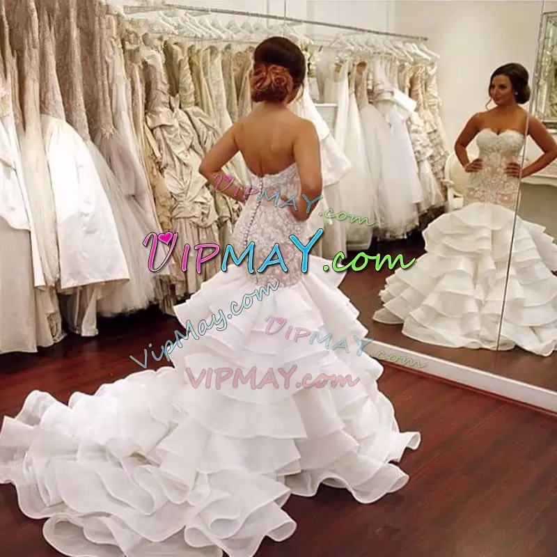 Sweetheart Sleeveless Bridal Gown Lace and Ruffled Layers Court Train Clasp Handle