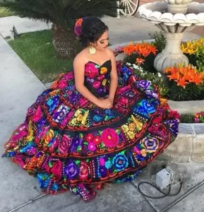 Colorful Embroidery Mexican Chiapas Traditional Quinceanera Dress Charro Vestido De Quinceanera
