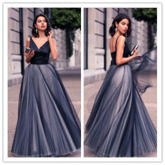 Black V-neck Lace Up Beading and Lace Prom Evening Gown Sweep Train Sleeveless
