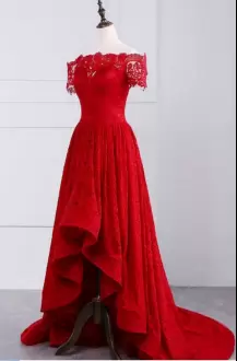 Glamorous Zipper Homecoming Dress Red for Prom and Party with Lace and Appliques Sweep Train