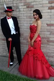 Fitting Floor Length Red Homecoming Gowns Tulle Sleeveless Appliques